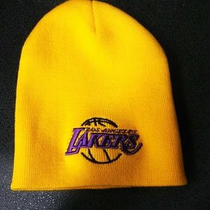 Los Angeles Lakers embroidered beenie beanie hat